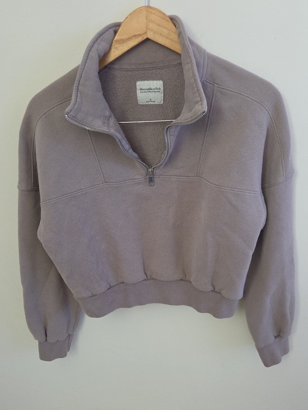 Abercrombie & Fitch Soft Max Essentials Taupe Half-Zip Fleece Pullover Sweater S